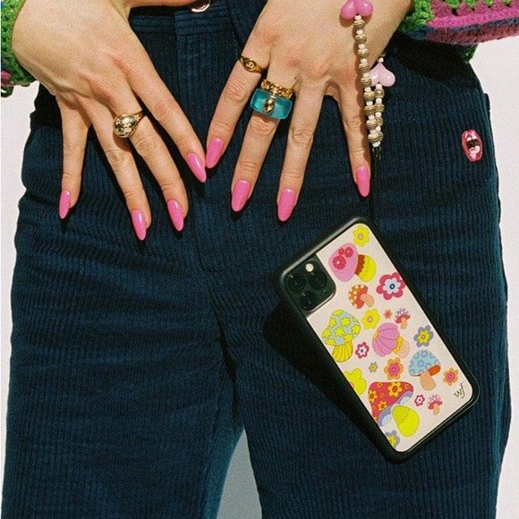 Wildflower Groovy Shroom iPhone Case Size 6.5” Limited Edition, Durable, Fitted - Picture 15 of 16